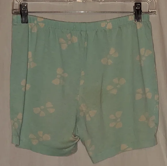 Shorts - Picture 2 of 2